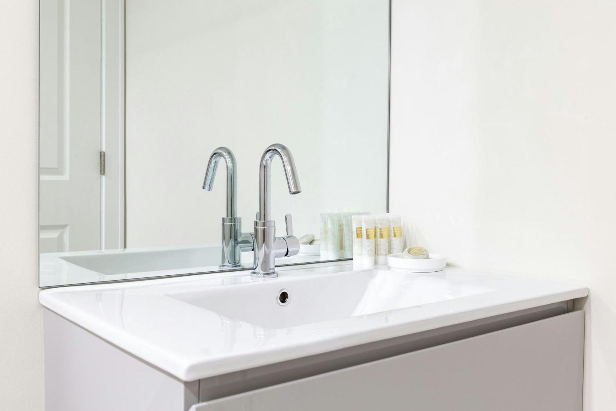 Sonder By Marriott Bonvoy Greektown Apartments Chicago Bagian luar foto